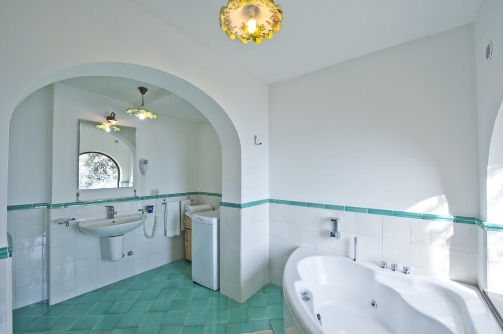 Villa Tranquillita Praiano Chambre photo