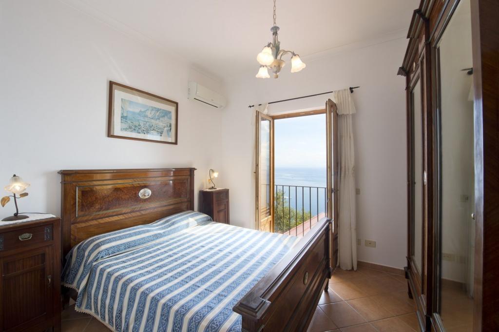 Villa Tranquillita Praiano Chambre photo